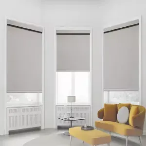 Roller Blinds - Clean minimalist window curtains solutions in mississauga